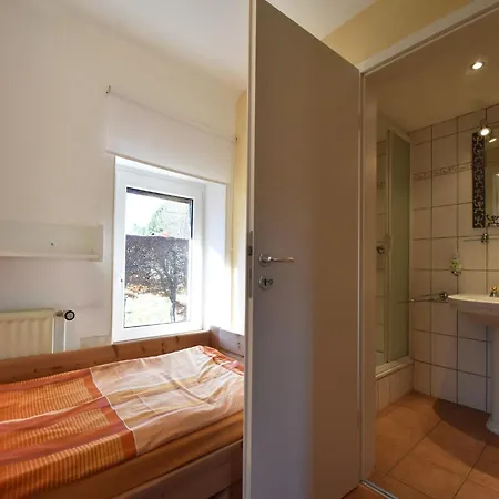 In With Terrace 펜션 Küchelscheid