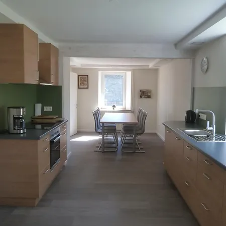 In With Terrace Σπίτι διακοπών *