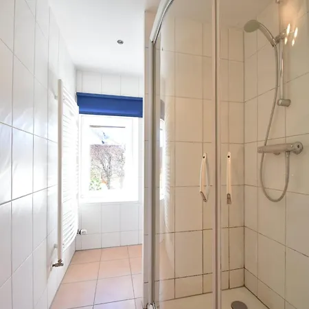 펜션 In With Terrace Küchelscheid