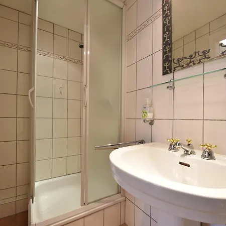 In With Terrace * Küchelscheid