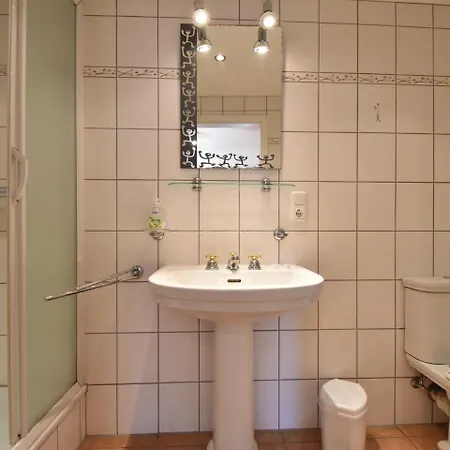 Quaint In With Terrace *